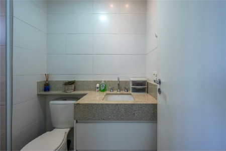 Apartamento à venda com 3 suítes em Jardim Caboré, São Paulo, SP