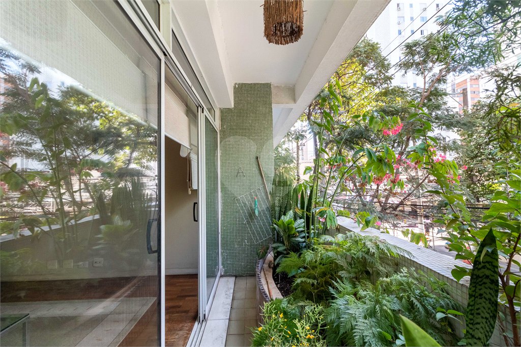 Apartamento à venda com 2 quartos, sendo 1 suíte,  em Itaim Bibi, São Paulo, SP