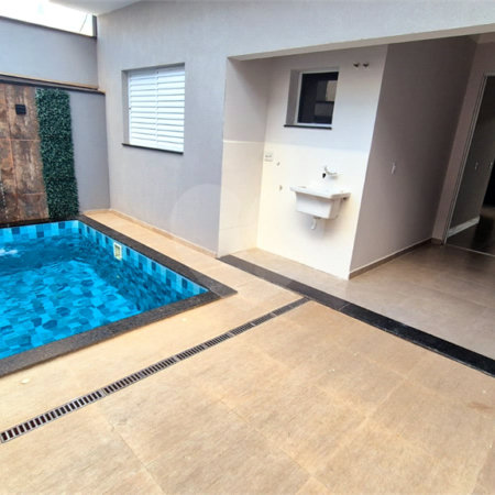 Casa à venda com 3 quartos, sendo 1 suíte,  no condomínio Horto Florestal Villagio, Sorocaba - SP