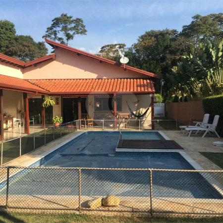 Condomínio à venda com 4 quartos, sendo 3 suítes, em São Joaquim, Vinhedo, SP
