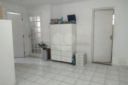 Casa em condomínio à venda com 3 quartos, sendo 1 suíte,  em Jardim Caboré, São Paulo, SP