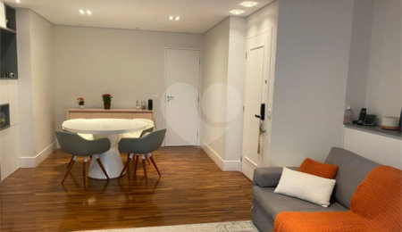 Apartamento à venda com 3 quartos, sendo 1 suíte,  em Indianópolis, São Paulo, SP