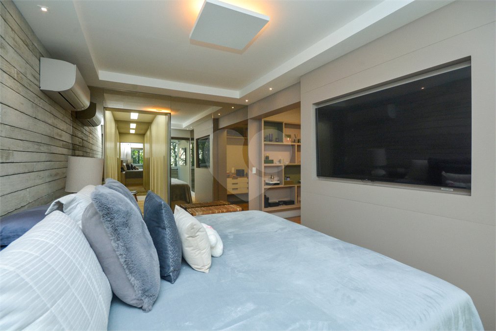 Apartamento à venda com 3 suítes em Jardim Fonte do Morumbi, São Paulo, SP
