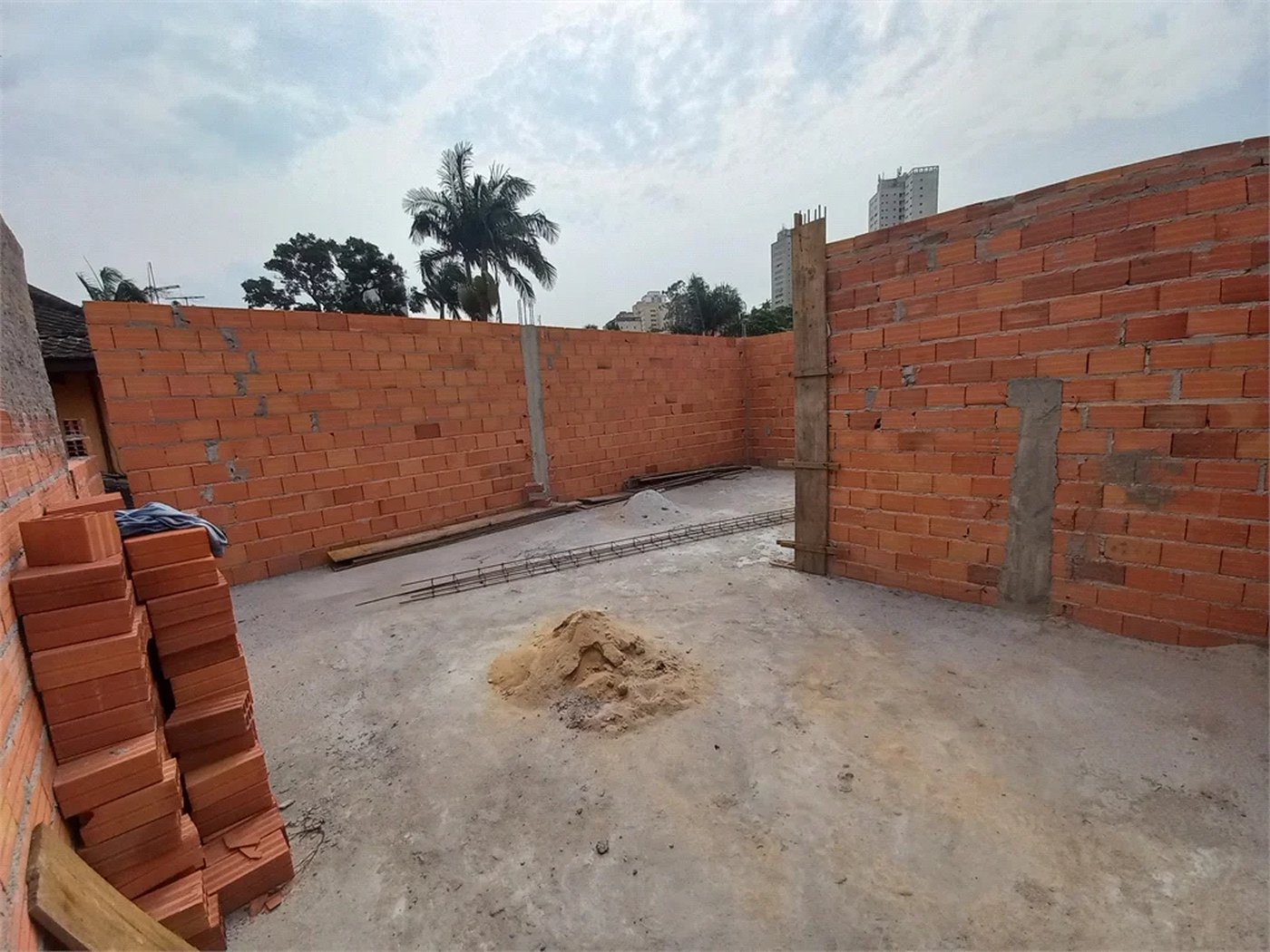 Sobrado à venda com 5 suítes em Jardim Morumbi, São Paulo, SP