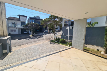 Casa em condomínio à venda com 3 quartos, sendo 1 suíte, em Wanel Ville, Sorocaba, SP