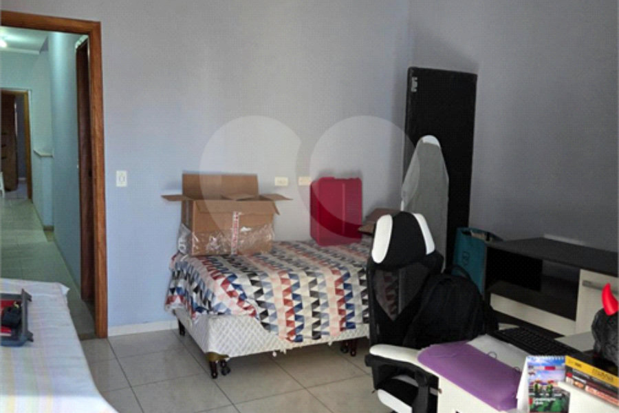 Sobrado à venda com 3 quartos, sendo 1 suíte, em Vila Gustavo, São Paulo, SP
