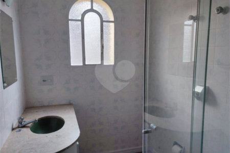 Sobrado à venda com 3 quartos, sendo 1 suíte, em Chácara Santo Antônio, São Paulo, SP