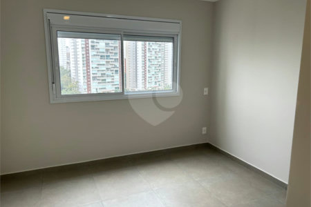 Apartamento à venda com 3 quartos, sendo 1 suíte, em Jardim Caboré, São Paulo, SP
