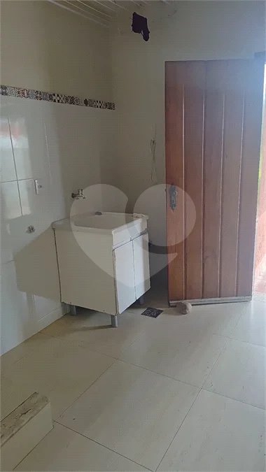 Casa à venda com 3 quartos, sendo 2 suítes, no condomínio Cafezal VI, Itupeva - SP
