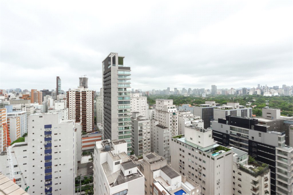 Duplex à venda com 4 suítes em Itaim Bibi, São Paulo, SP