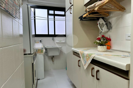 Cobertura à venda com 3 quartos, sendo 1 suíte, em Lar São Paulo, São Paulo, SP