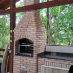 Casa à venda com 6 quartos, sendo 4 suítes, no condomínio Alpes da Cantareira, Mairiporã - SP