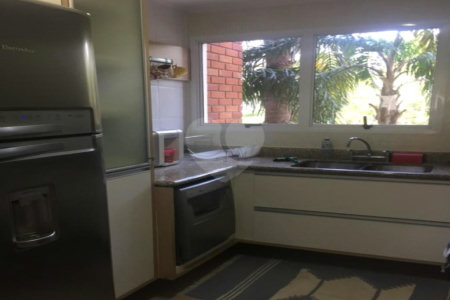 Apartamento à venda com 5 quartos, sendo 3 suítes, em Umuarama, Osasco, SP