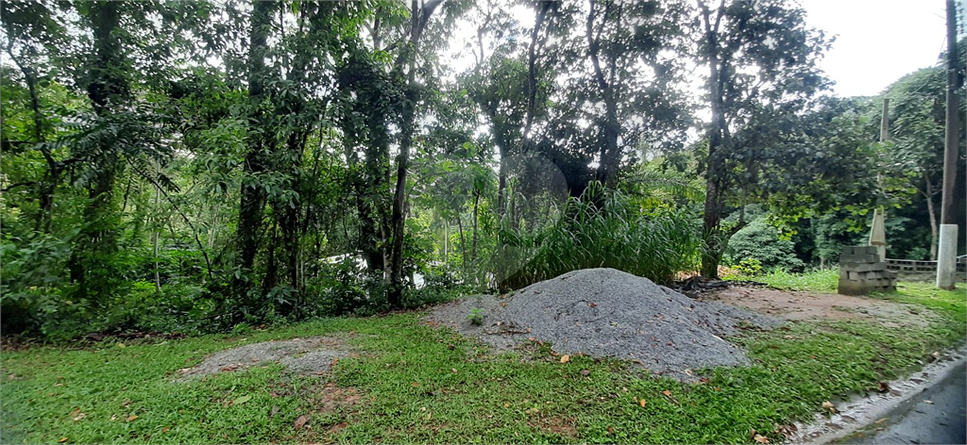 Terreno à venda no condomínio Associação Reserva das Hortênsias, Mairiporã - SP