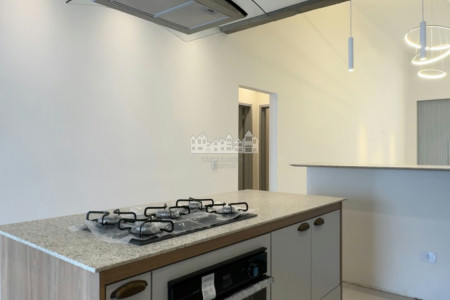 Casa térrea à venda com 3 suítes, em Nova Gardênia, Atibaia - SP