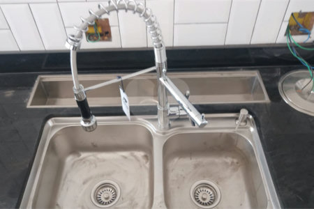 Sobrado à venda com 4 quartos, sendo 3 suítes, em Condomínio Residencial Shamballa Iii, Atibaia, SP