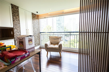 Apartamento à venda com 5 quartos, sendo 4 suítes,  em Parque Reboucas, São Paulo, SP