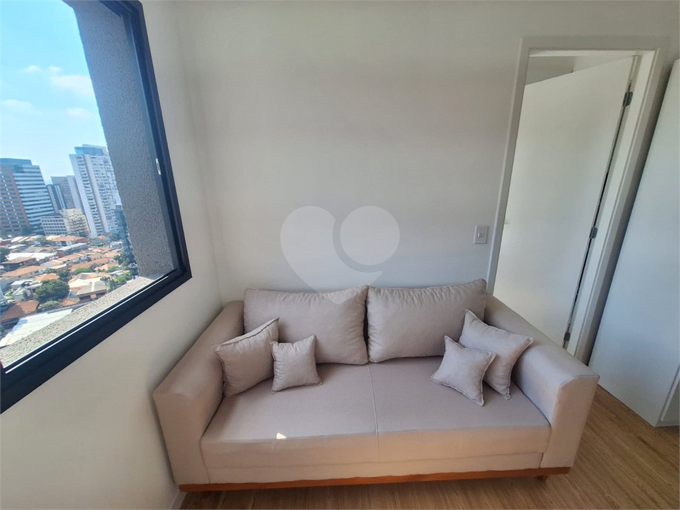 Apartamento para alugar com 1 suíte em Pinheiros, São Paulo, SP