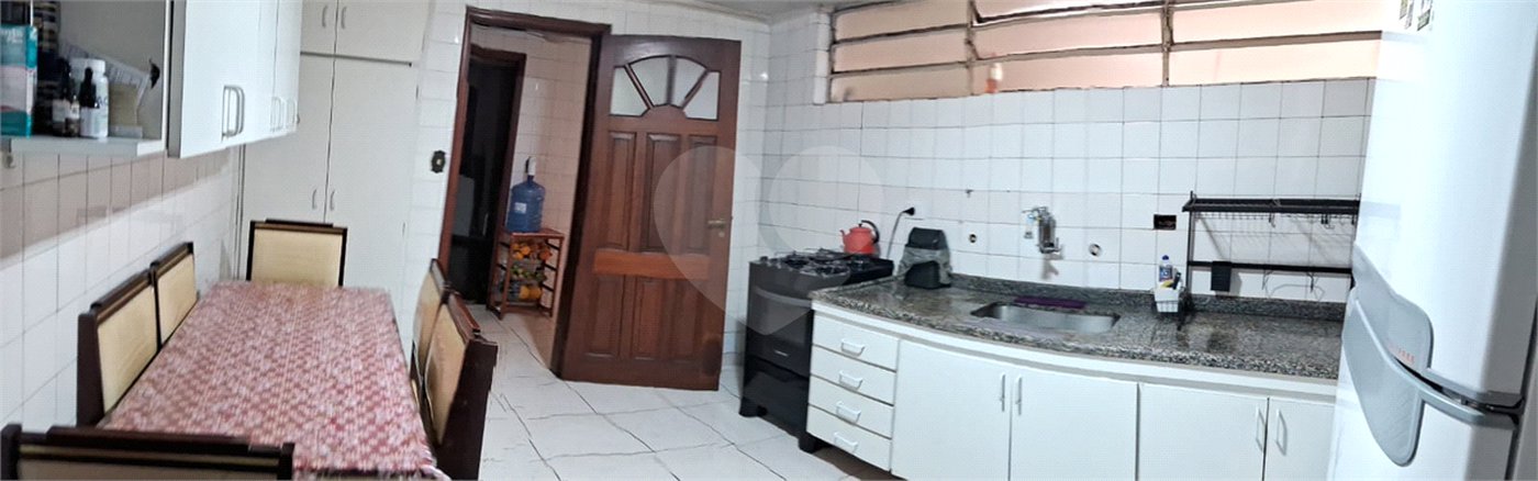 Casa à venda com 3 quartos, sendo 1 suíte,  em Jardim Campo Limpo, São Paulo, SP