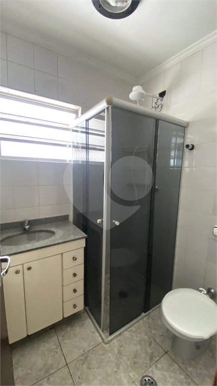 Sobrado à venda ou para alugar com 3 quartos, sendo 1 suíte, em Campo Grande, São Paulo, SP