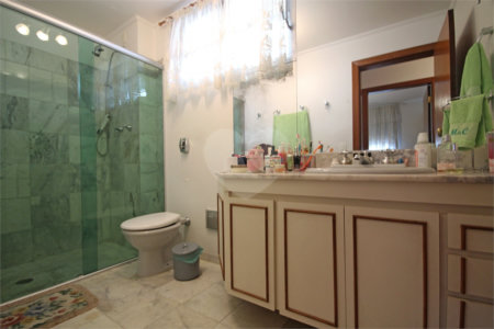 Apartamento à venda com 3 quartos, sendo 1 suíte,  em Alto da Lapa, São Paulo, SP