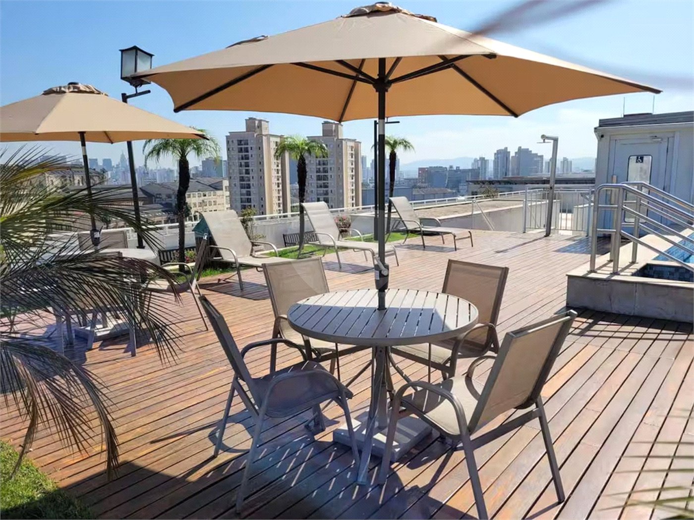 Na Mooca á venda Apartamento / Studio com 51m² 1 dormitório e 1 vaga.