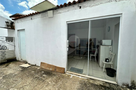 Casa à venda de 02 dormitórios, em São Carlos