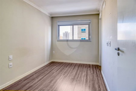 Apartamento à venda com 3 quartos, sendo 1 suíte, em Tatuapé, São Paulo, SP