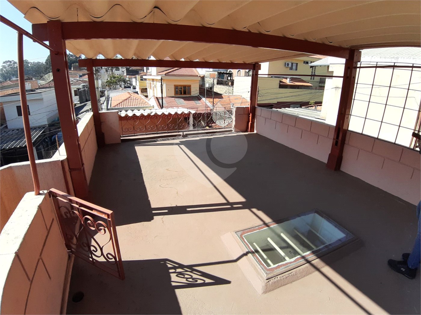Sobrado à venda com 3 quartos, sendo 1 suíte, em Tremembé, São Paulo, SP
