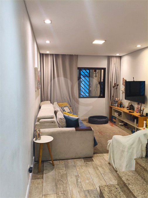 Sobrado à venda com 3 quartos, sendo 1 suíte, em Vila Libanesa, São Paulo, SP