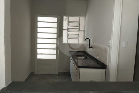 Casa à venda com 2 quartos em Jardim Roberto Selmi Dei, Araraquara, SP