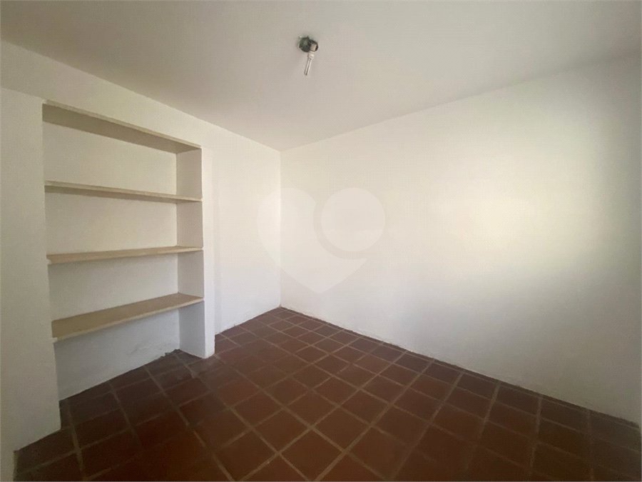 Casa à venda com 3 quartos, sendo 1 suíte, no Centro, Araraquara, SP