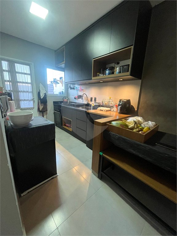 Casa à venda com 2 quartos no condomínio Villaggio Dei Fiori, Atibaia - SP
