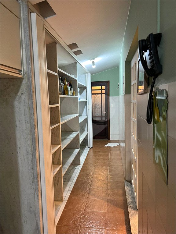 Casa à venda com 2 suítes no condomínio Recanto dos Ipes, Atibaia - SP