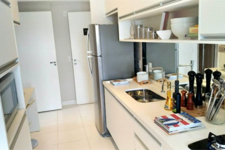 Apartamento à venda com 3 quartos, sendo 1 suíte, em Jardim Vazani, São Paulo, SP
