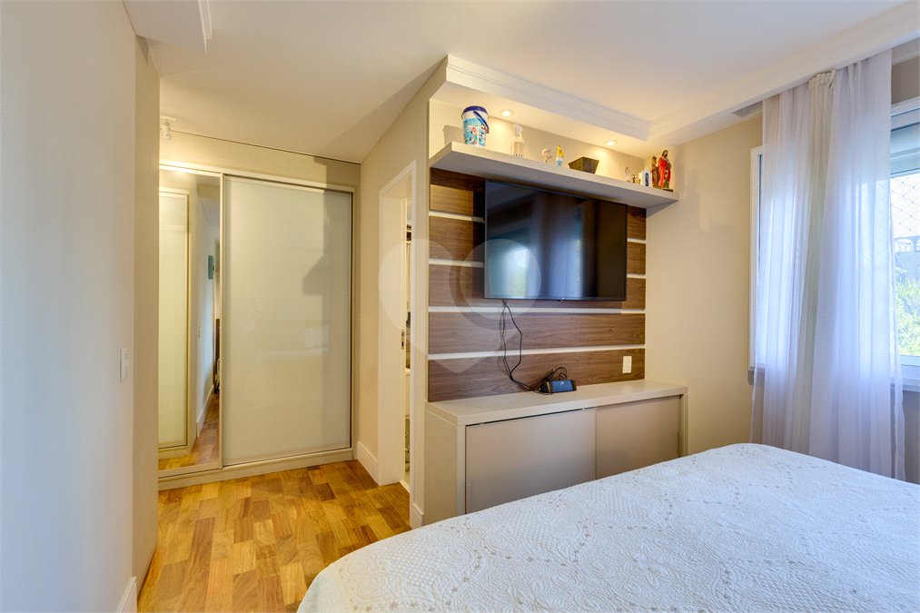 Apartamento para alugar com 3 quartos, sendo 1 suíte, em Alto da Boa Vista, São Paulo, SP