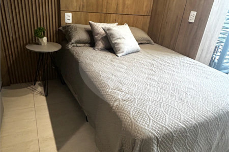 Apartamento à venda com 1 quarto em Jardim das Acácias, São Paulo, SP