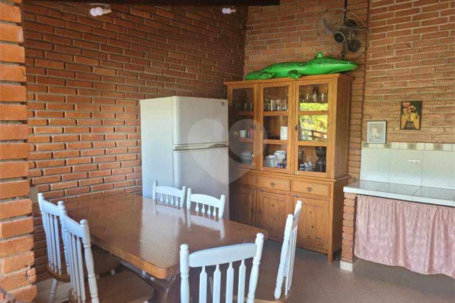 Sítio à venda com 6 quartos, sendo 3 suítes, em Serra da Cantareira, Mairiporã, SP