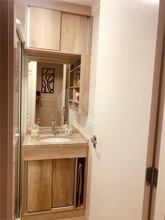 Apartamento à venda com 3 quartos, sendo 1 suíte, em Vila Medeiros, São Paulo, SP