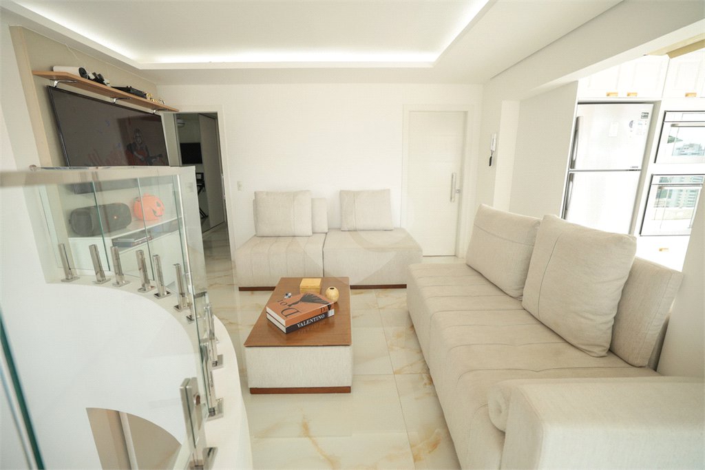Apartamento à venda com 4 quartos, sendo 1 suíte,  em Vila Mariana, São Paulo, SP