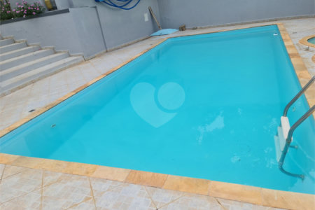 Sobrado para alugar com 3 quartos, sendo 2 suítes, em Jardim Paulista, Atibaia, SP