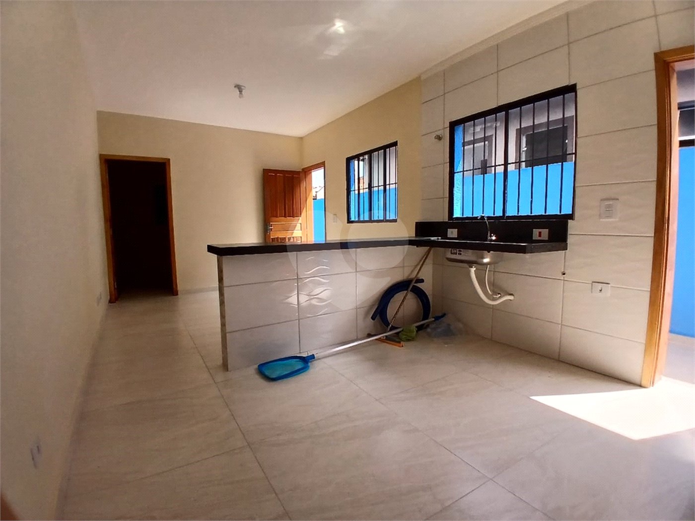 Casa à venda com 2 quartos, sendo 1 suíte, em Jardim Imperial, Atibaia, SP