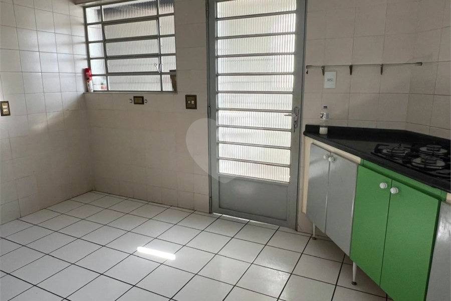 Sobrado à venda com 3 quartos em Jardim Virginia Bianca, São Paulo, SP