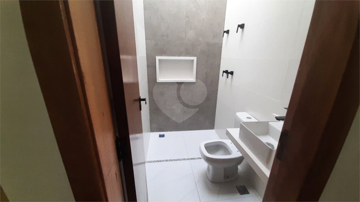 Sobrado à venda com 3 suítes em Vila Libanesa, São Paulo, SP