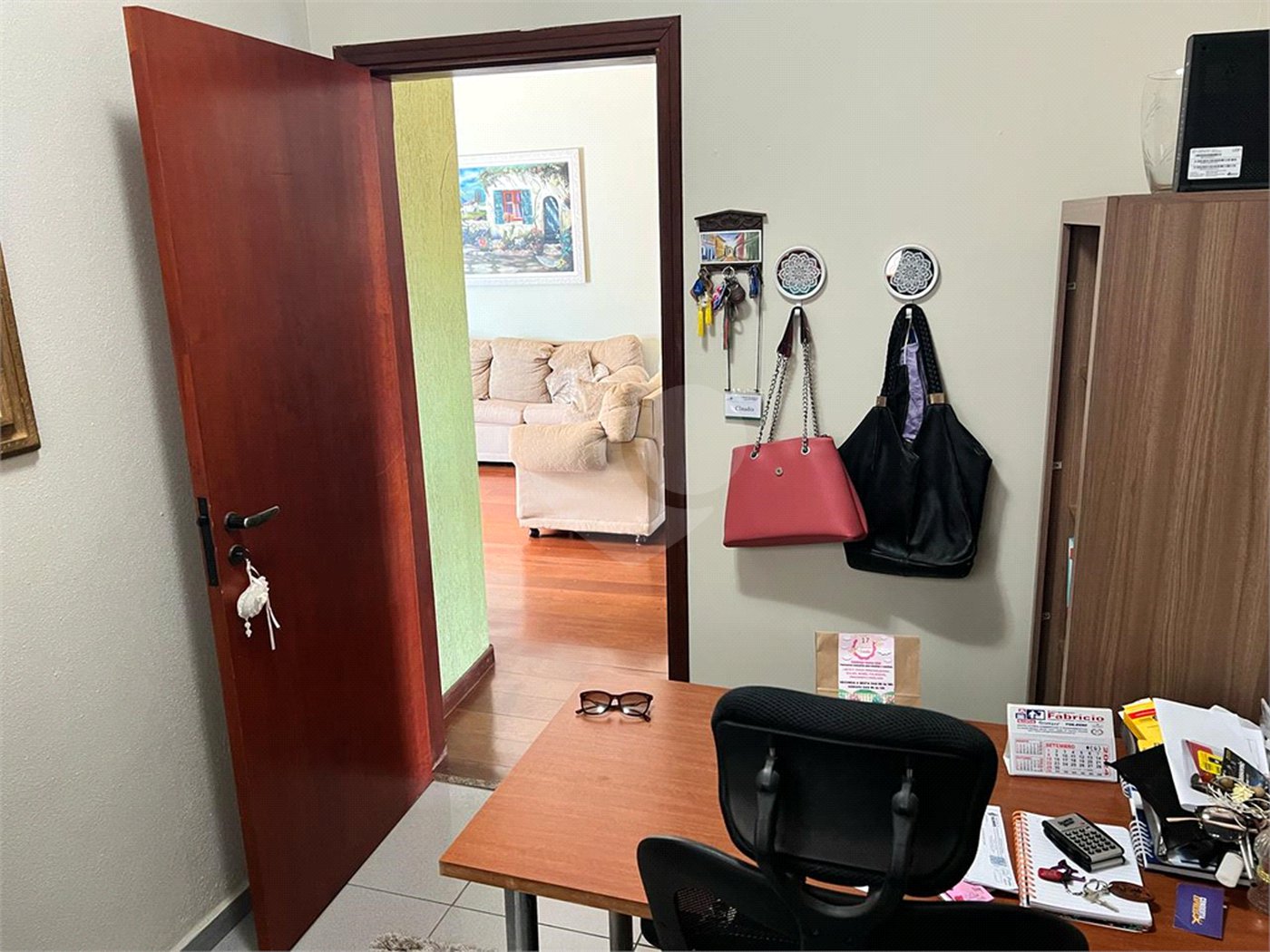 Casa à venda com 3 suítes no condomínio Mirante do Lenheiro, Valinhos - SP