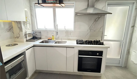 Apartamento à venda com 3 suítes em Barra Funda, São Paulo, SP