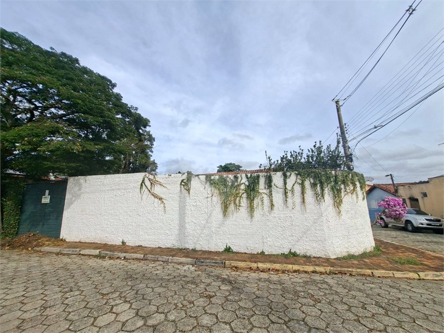 Casa à venda com 2 quartos no Centro, Alambari, SP