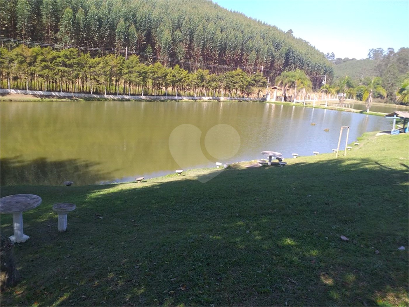 Sítio à venda com 4 quartos, sendo 1 suíte,  em Cruz das Almas, Biritiba-mirim, SP