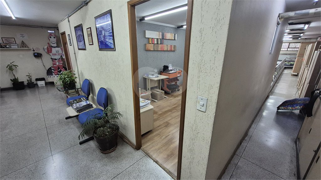Prédio à venda em Pari, São Paulo, SP