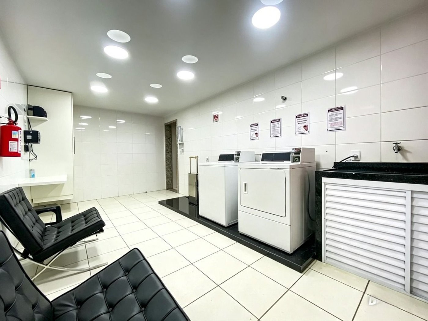 Cobertura com 2 dormitórios à venda, 183 m² por R$ 2.215.000,00 - Gonzaga - Santos/SP